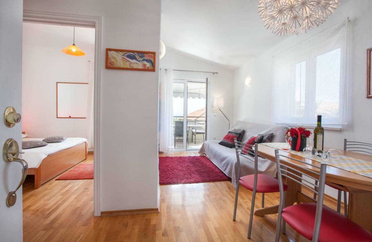 Apartments Ivandic Тучепи Экстерьер фото