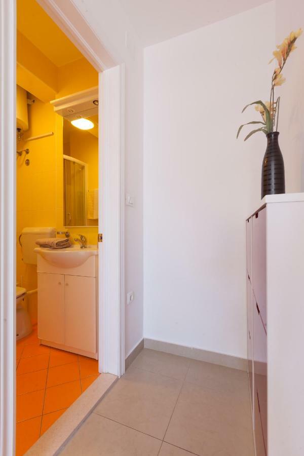 Apartments Ivandic Тучепи Экстерьер фото