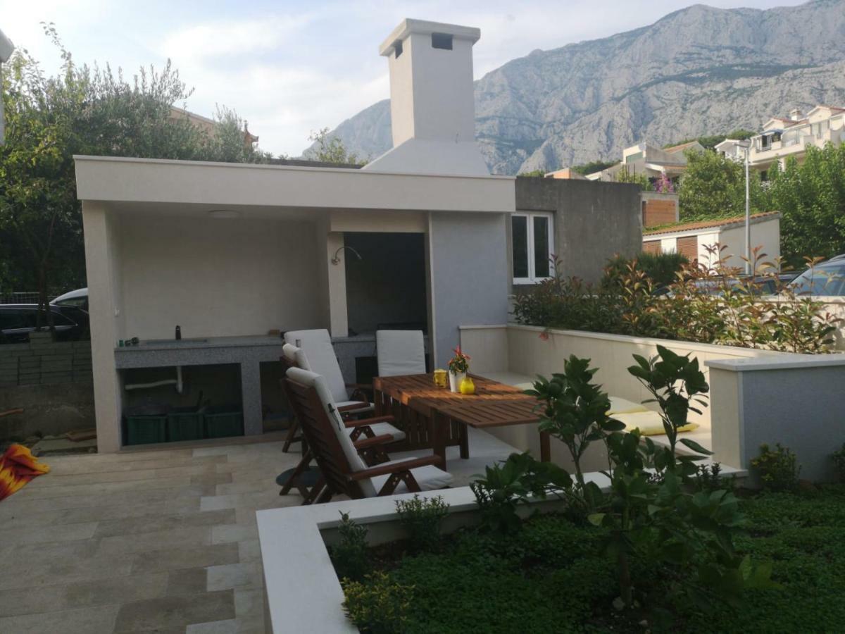 Apartments Ivandic Тучепи Экстерьер фото